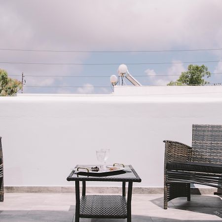 Oasis Suites Fira Fira (Santorini) Bagian luar foto