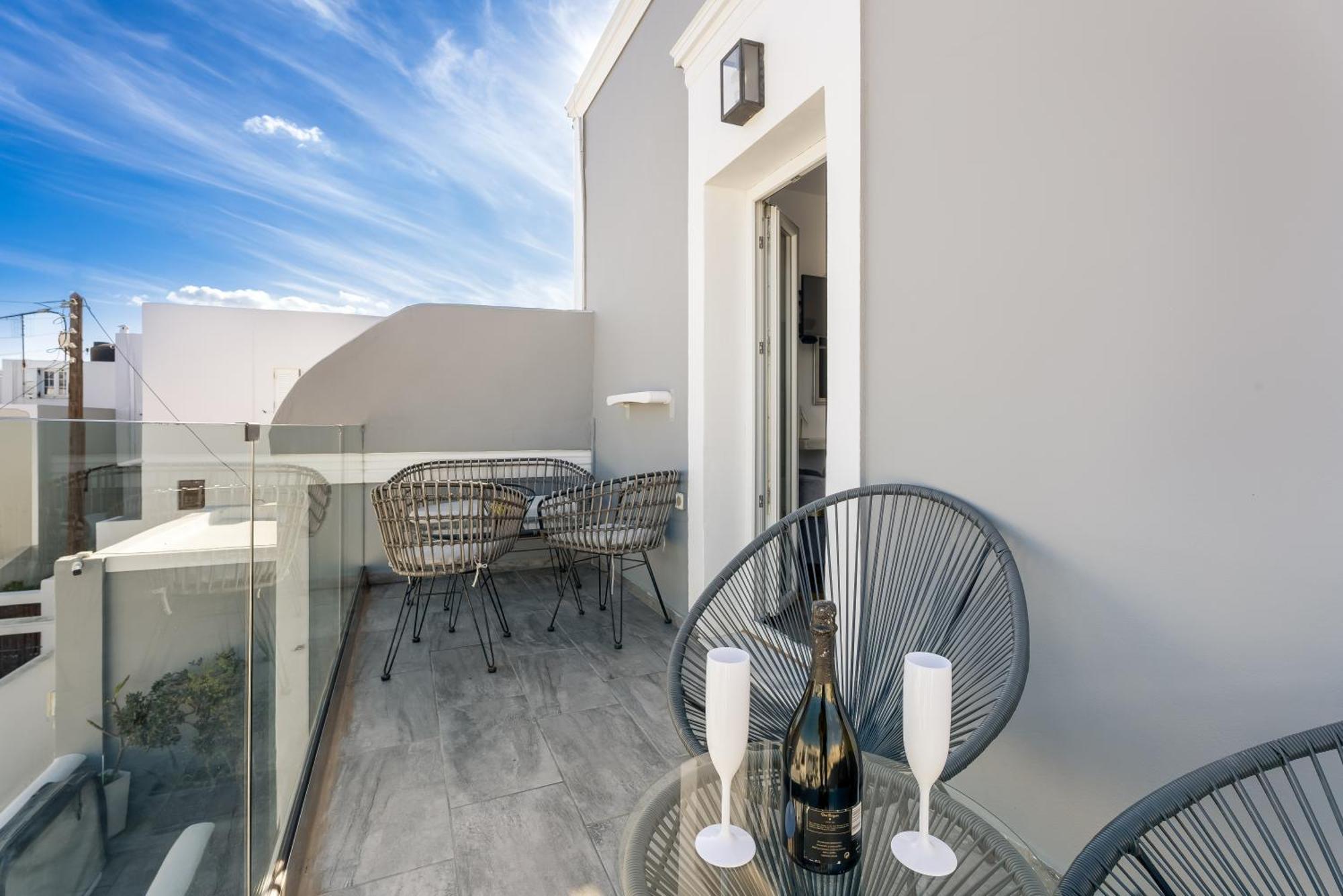 Oasis Suites Fira Fira (Santorini) Bagian luar foto